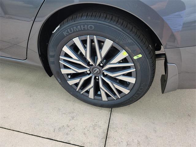 new 2025 Nissan Altima car, priced at $27,365