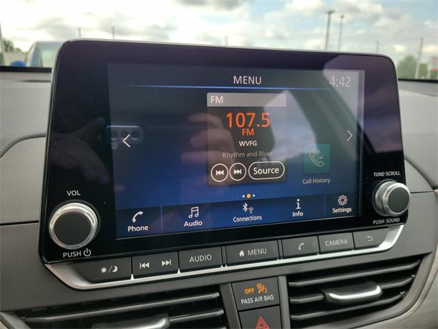 new 2025 Nissan Altima car, priced at $27,365