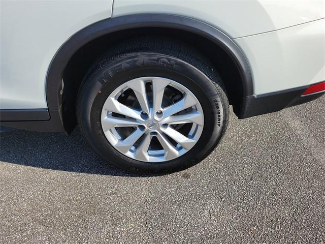 used 2020 Nissan Rogue car, priced at $17,462