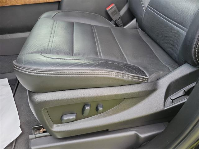 used 2019 GMC Yukon XL car, priced at $35,997