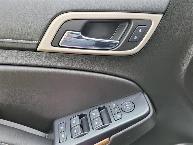 used 2019 GMC Yukon XL car, priced at $35,997