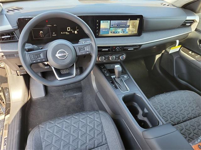 new 2025 Nissan Kicks car, priced at $27,287