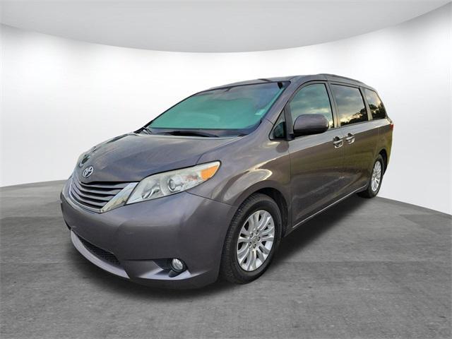 used 2015 Toyota Sienna car, priced at $18,474