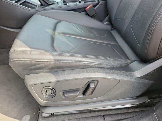 used 2024 Audi Q3 car, priced at $27,999