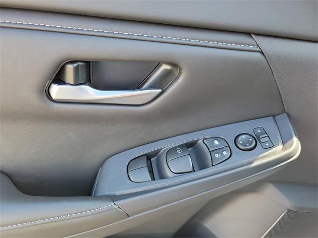 new 2025 Nissan Sentra car, priced at $21,252