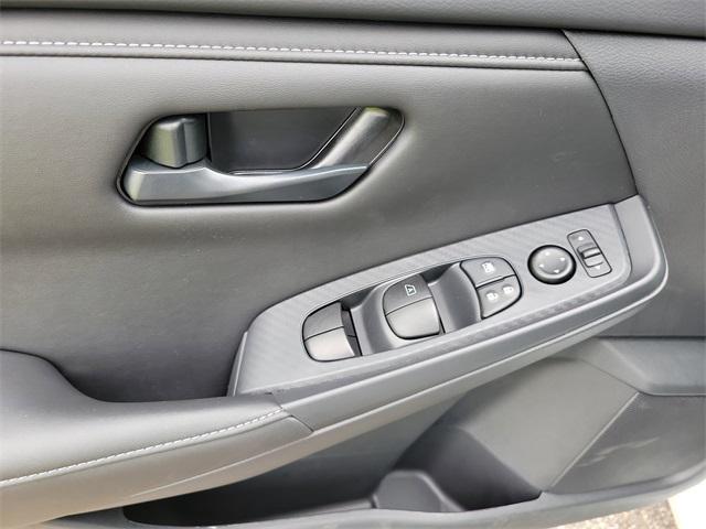 new 2025 Nissan Sentra car, priced at $21,898