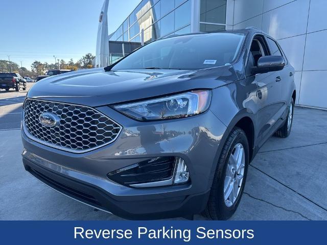 used 2024 Ford Edge car, priced at $30,000