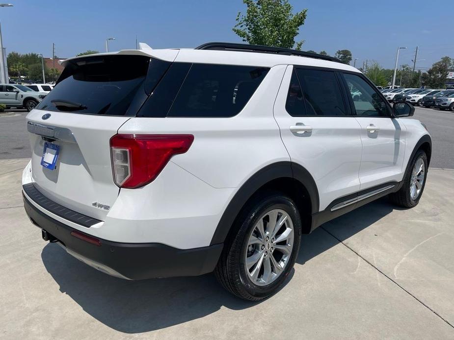 new 2024 Ford Explorer car, priced at $51,270