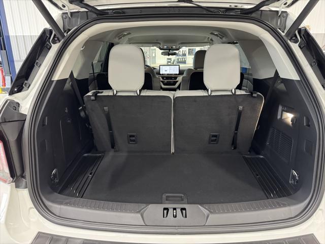 new 2025 Ford Explorer car, priced at $49,455