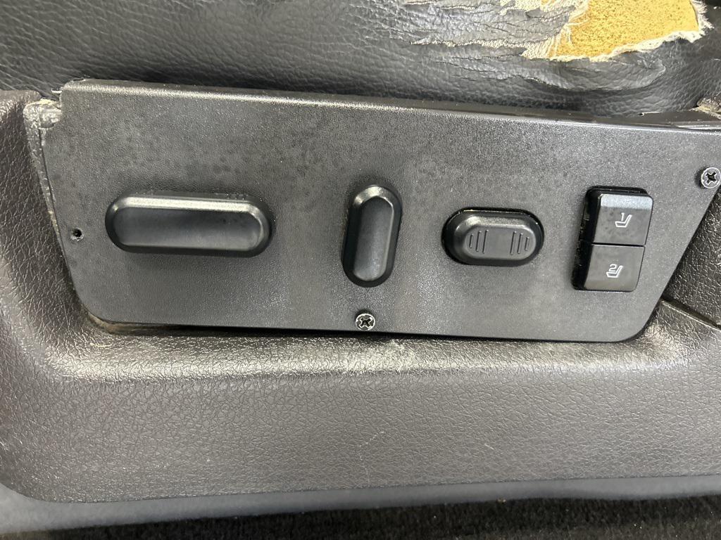 used 2010 Ford F-150 car, priced at $9,500