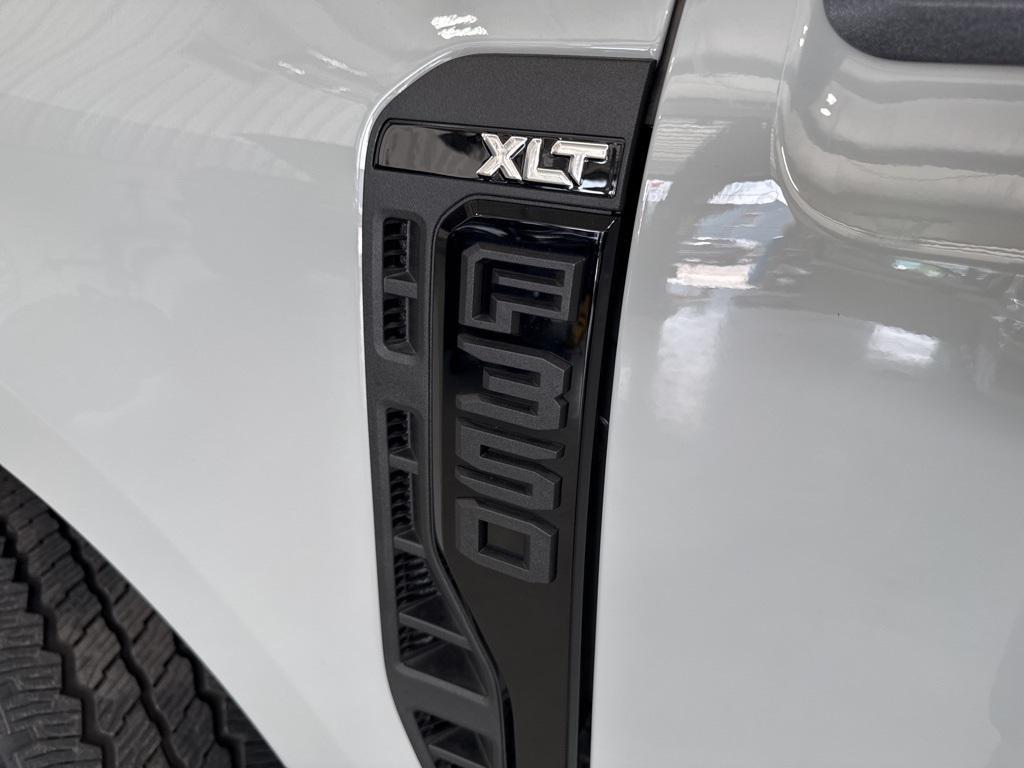 new 2025 Ford F-350 car, priced at $73,755