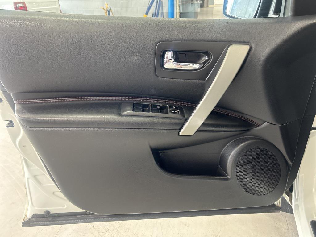 used 2012 Nissan Rogue car, priced at $8,995