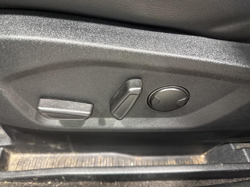 used 2020 Ford Edge car, priced at $12,488