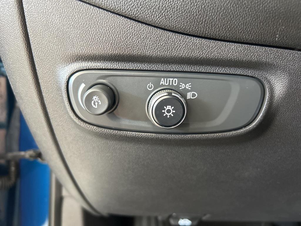used 2020 Chevrolet Equinox car, priced at $18,448