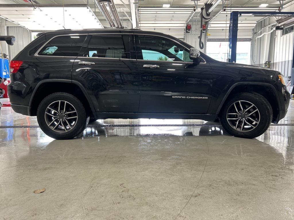 used 2013 Jeep Grand Cherokee car, priced at $9,000