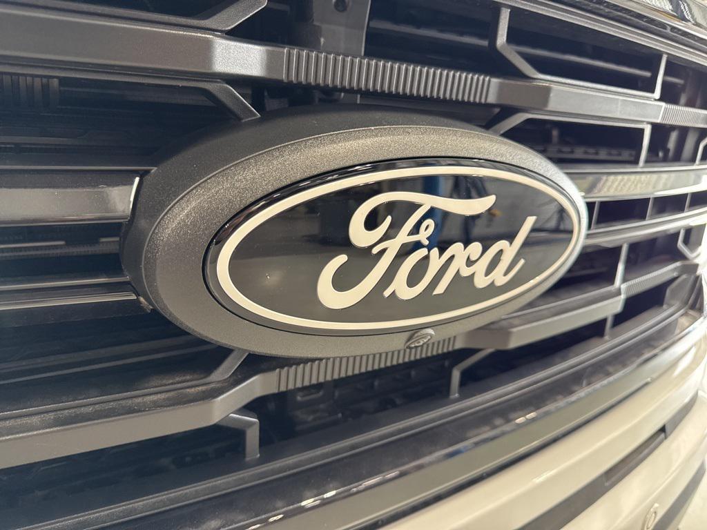 new 2025 Ford F-150 car, priced at $62,160