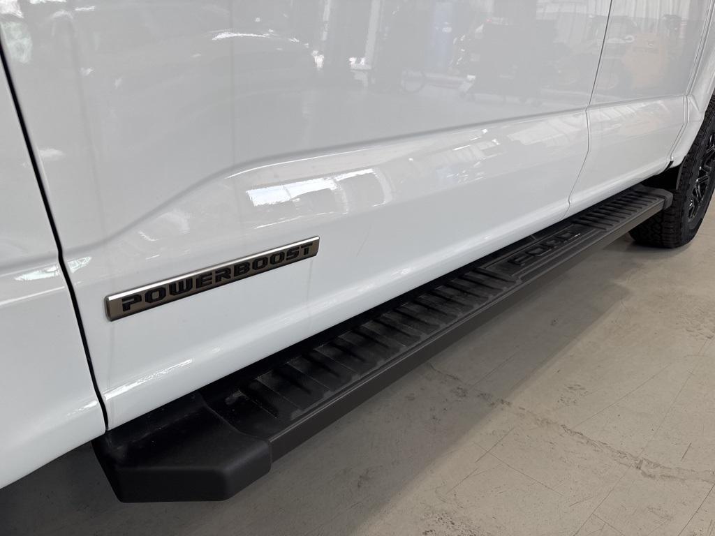 new 2025 Ford F-150 car, priced at $62,160
