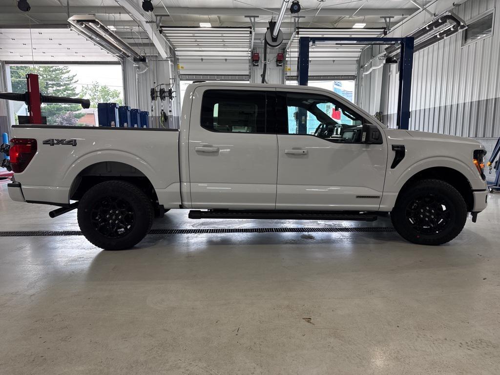 new 2025 Ford F-150 car, priced at $62,160