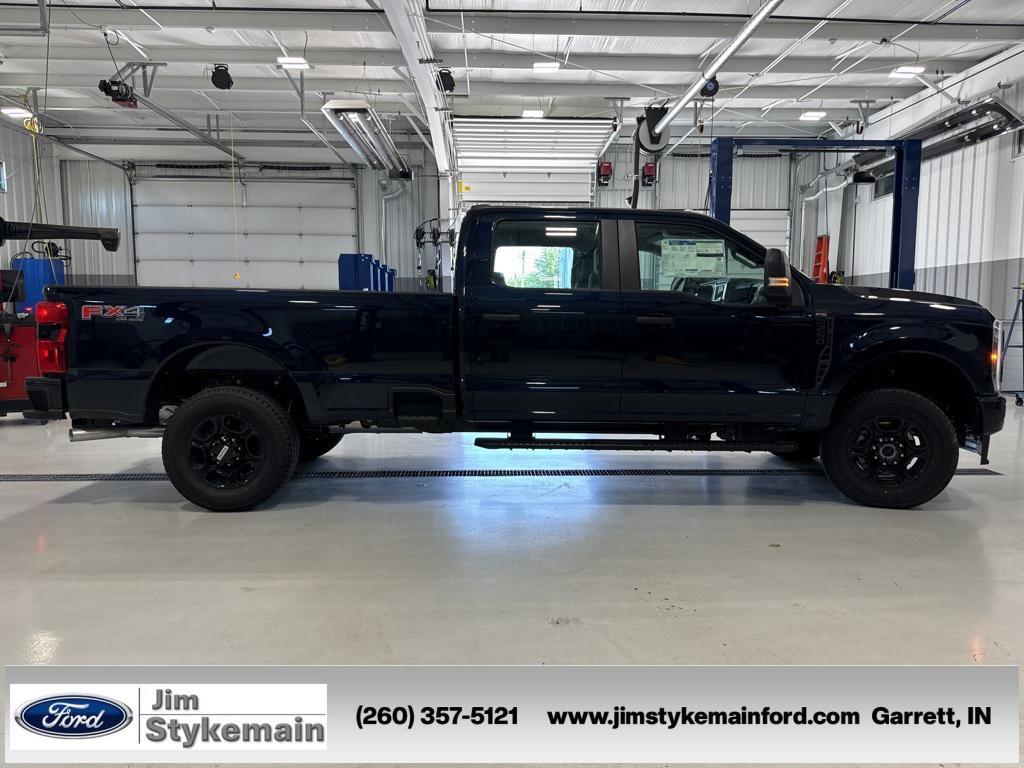 new 2024 Ford F-250 car, priced at $58,995