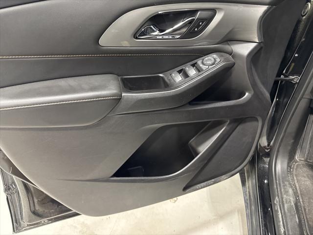 used 2019 Chevrolet Traverse car, priced at $19,899