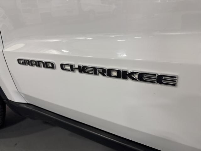 used 2021 Jeep Grand Cherokee car, priced at $23,737