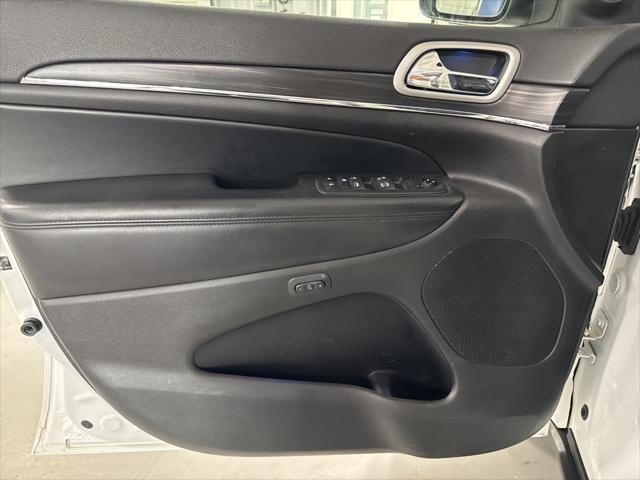 used 2021 Jeep Grand Cherokee car, priced at $23,737
