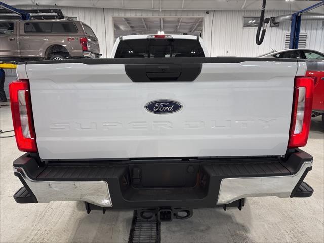 new 2025 Ford F-350 car, priced at $72,670
