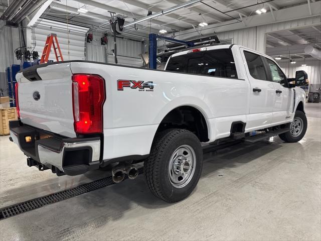 new 2025 Ford F-350 car, priced at $72,670