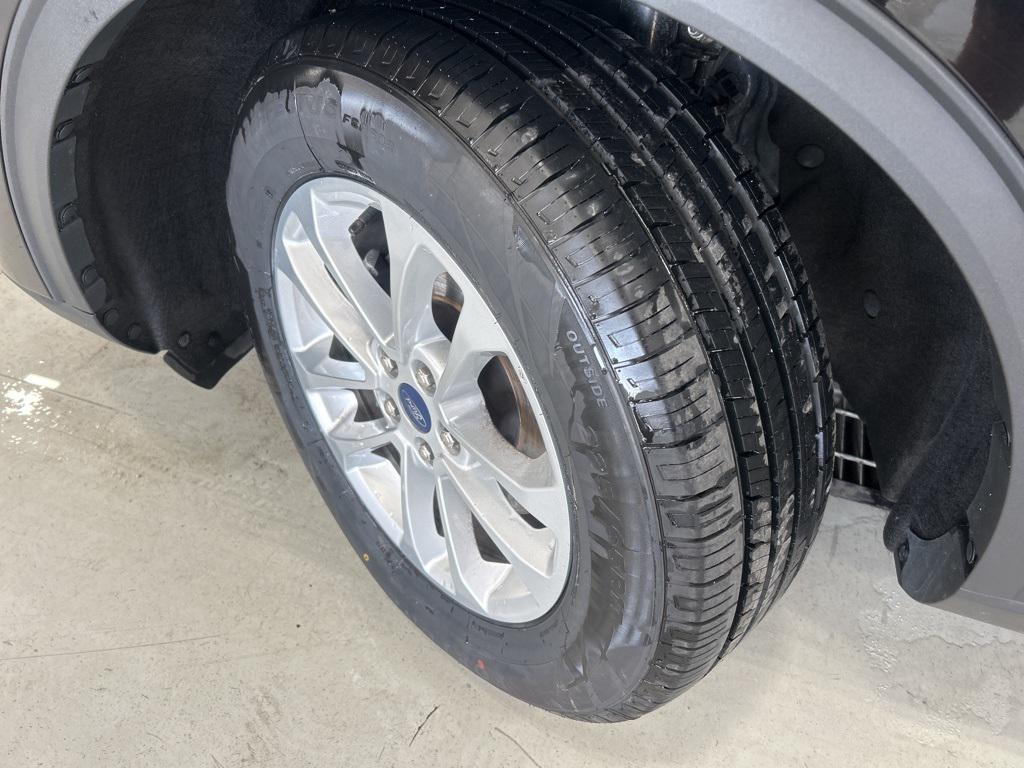 used 2022 Ford Escape car, priced at $17,995