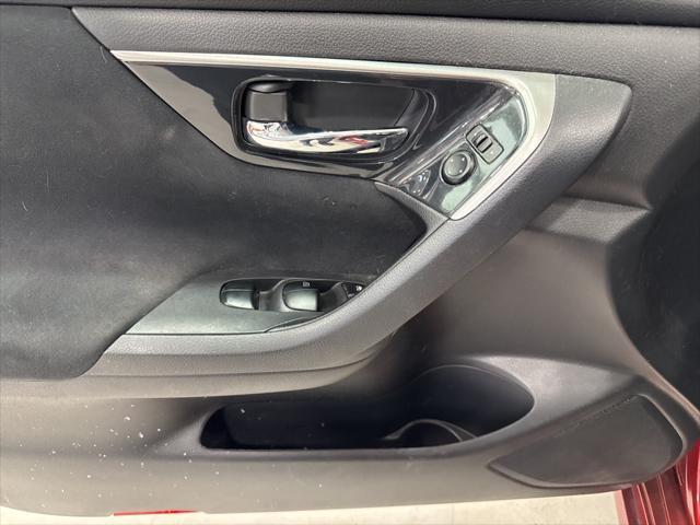used 2014 Nissan Altima car, priced at $12,979