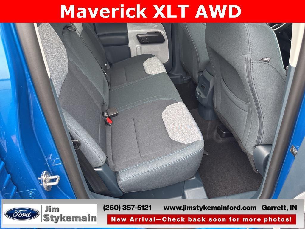 new 2025 Ford Maverick car, priced at $34,005