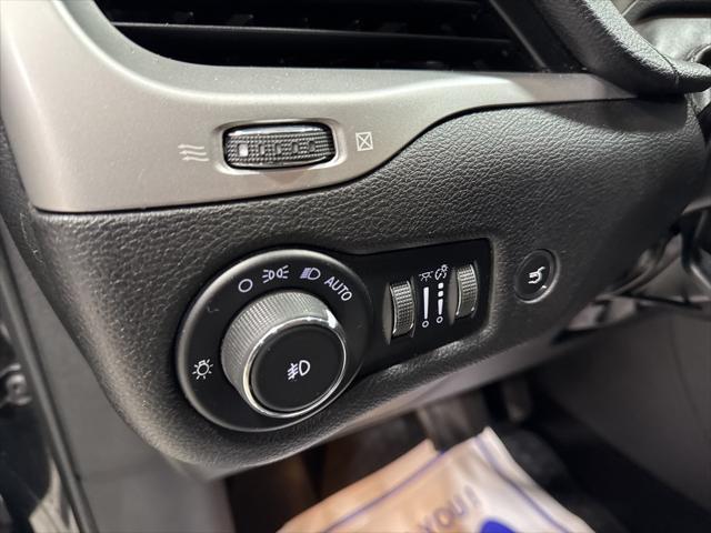 used 2018 Jeep Cherokee car, priced at $17,489