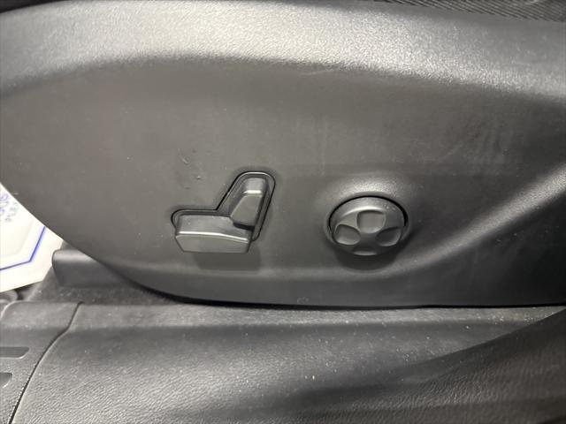 used 2018 Jeep Cherokee car, priced at $17,489