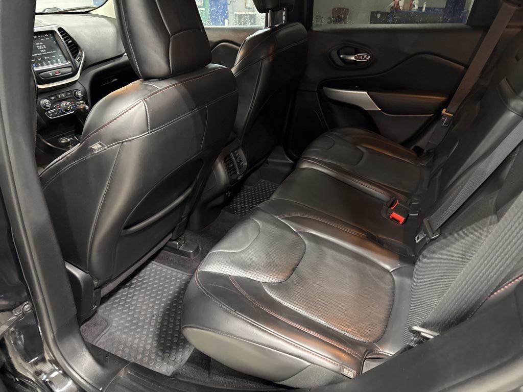 used 2018 Jeep Cherokee car, priced at $17,500