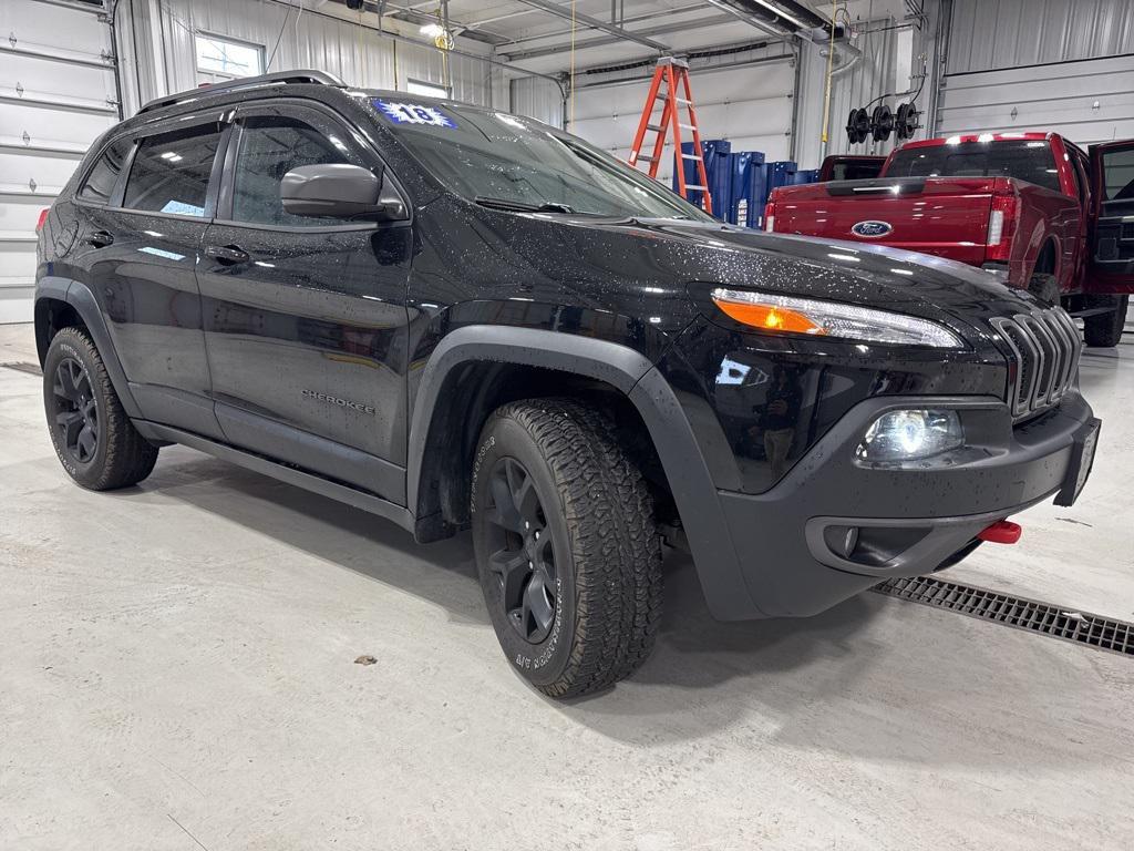 used 2018 Jeep Cherokee car, priced at $17,500