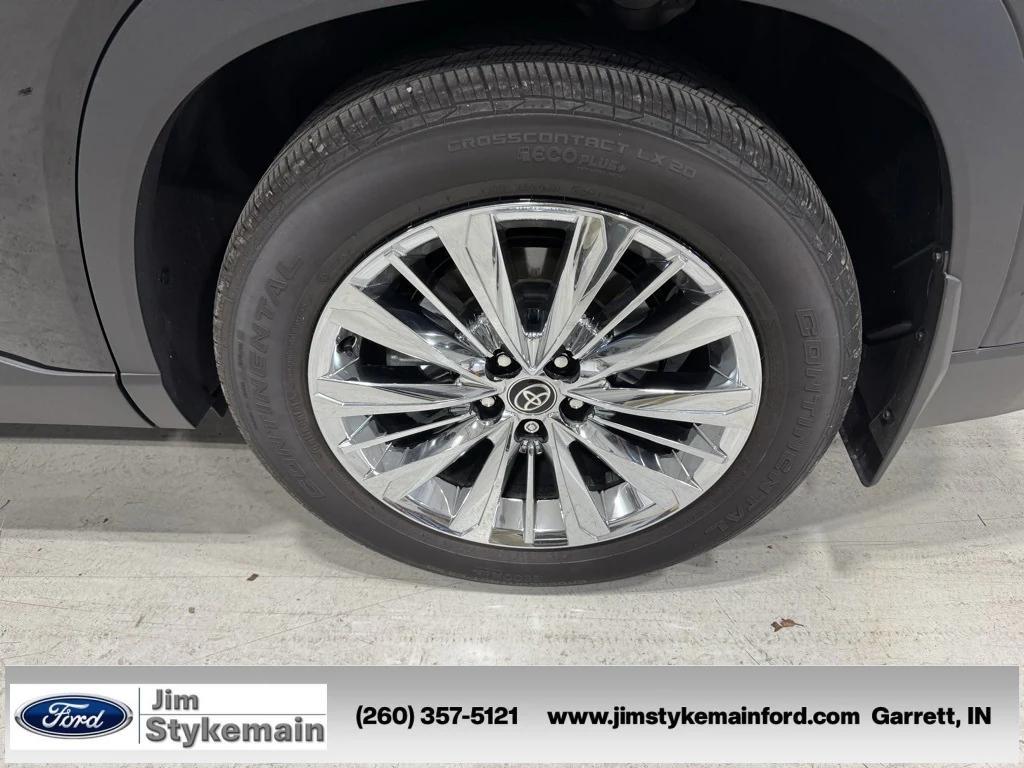 used 2024 Toyota Grand Highlander car, priced at $50,500