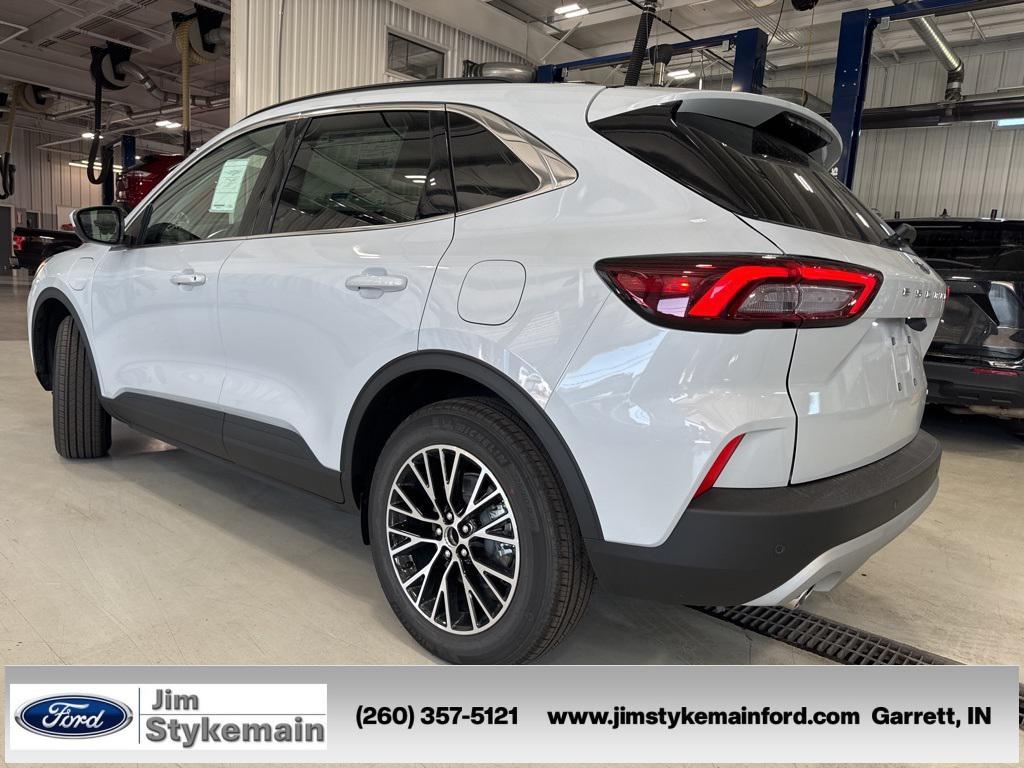new 2025 Ford Escape PHEV car, priced at $45,220
