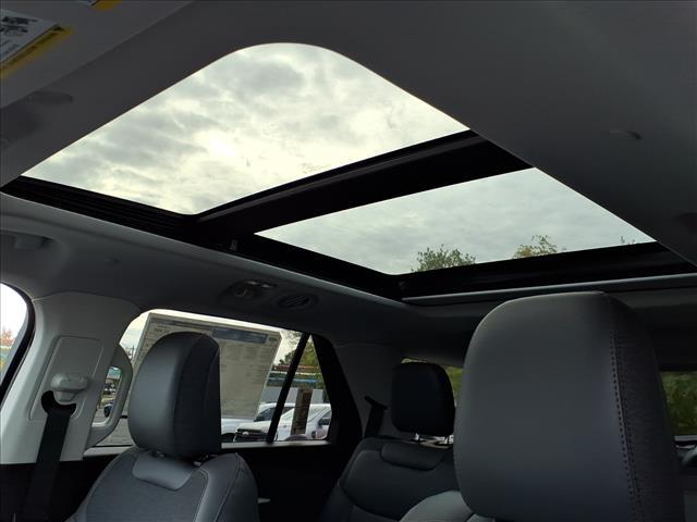 new 2025 Ford Explorer car, priced at $50,355