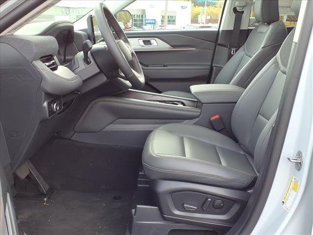 new 2025 Ford Explorer car, priced at $50,355