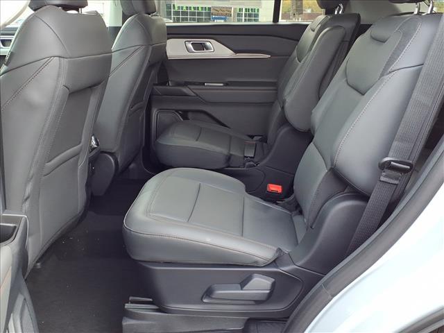 new 2025 Ford Explorer car, priced at $50,355