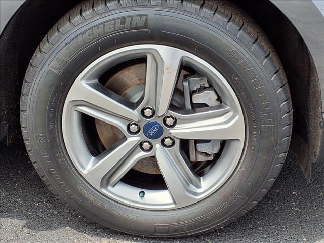 used 2022 Ford Edge car, priced at $25,995