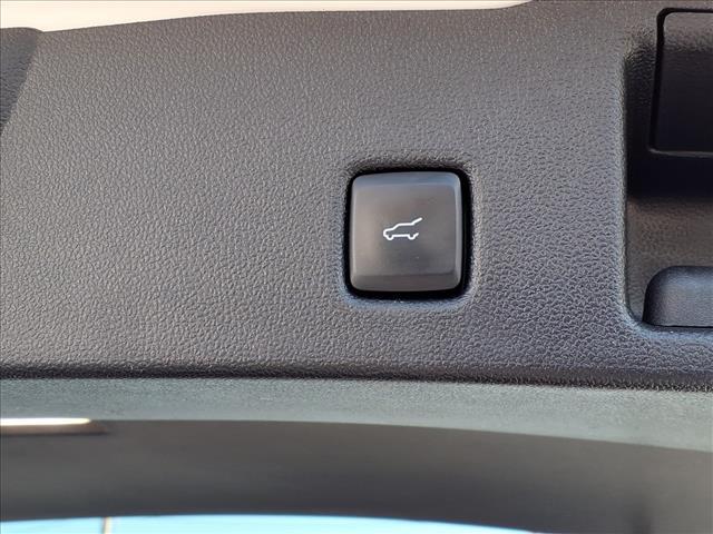 used 2022 Ford Escape car, priced at $25,995