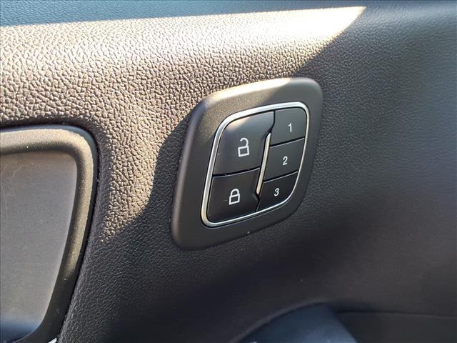 used 2022 Ford Escape car, priced at $25,995