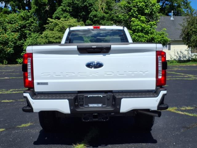 new 2025 Ford F-350 car, priced at $58,000