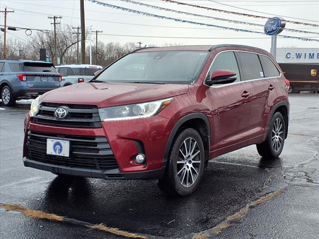 used 2018 Toyota Highlander car, priced at $21,995