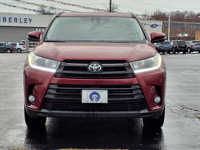 used 2018 Toyota Highlander car, priced at $21,995