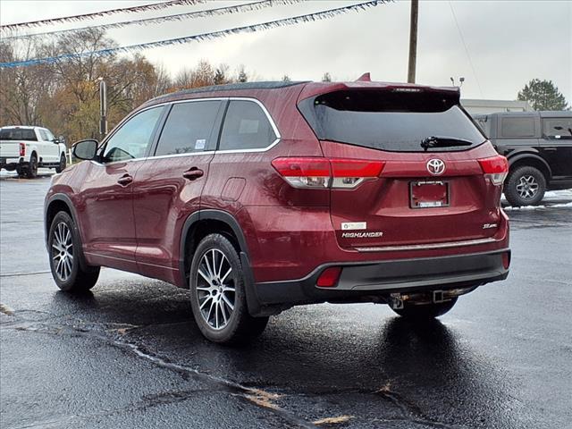 used 2018 Toyota Highlander car, priced at $21,995