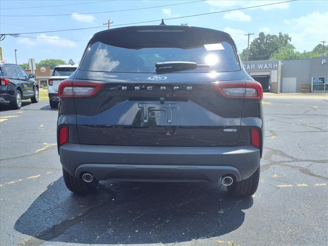 new 2025 Ford Escape car, priced at $39,780