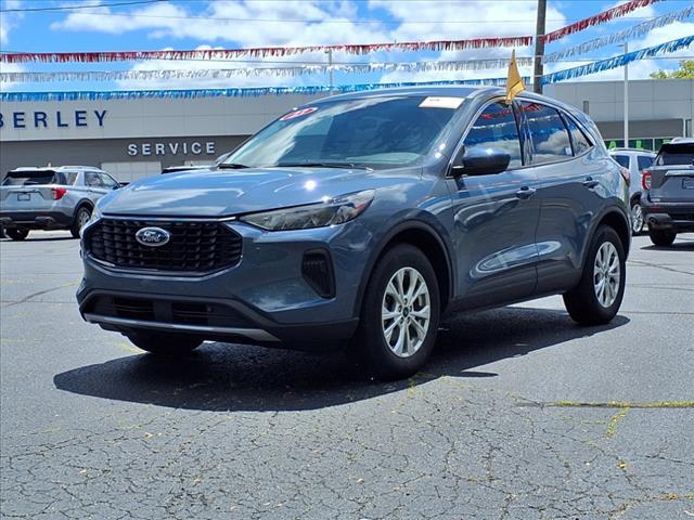 used 2023 Ford Escape car, priced at $27,995