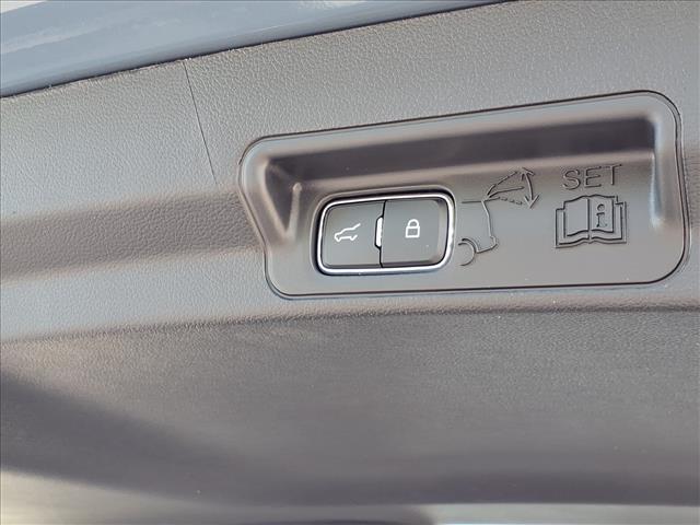 new 2025 Ford Explorer car, priced at $51,250